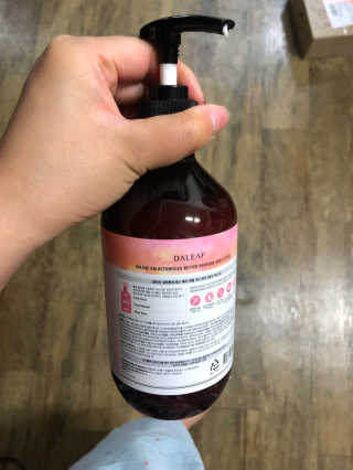 달리프 갈락토미세스 베러 퍼퓸 바디로션 로즈머스크 — 4점을 준 리뷰어가 2019년 9월 올린 사용 사진