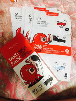 나이팅게일 TAKO PACK NOSE [문어코팩] — 5점을 준 리뷰어가 2017년 1월 올린 사용 사진