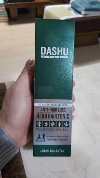 다슈코리아 다슈 데일리 안티 헤어로스 허브 헤어토닉 150ml — 5점을 준 리뷰어가 2019년 10월 올린 사용 사진