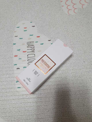 레드컨테이너 페로몬향 퍼퓸 바디미스트 80ml — 5점을 준 리뷰어가 2020년 2월 올린 사용 사진