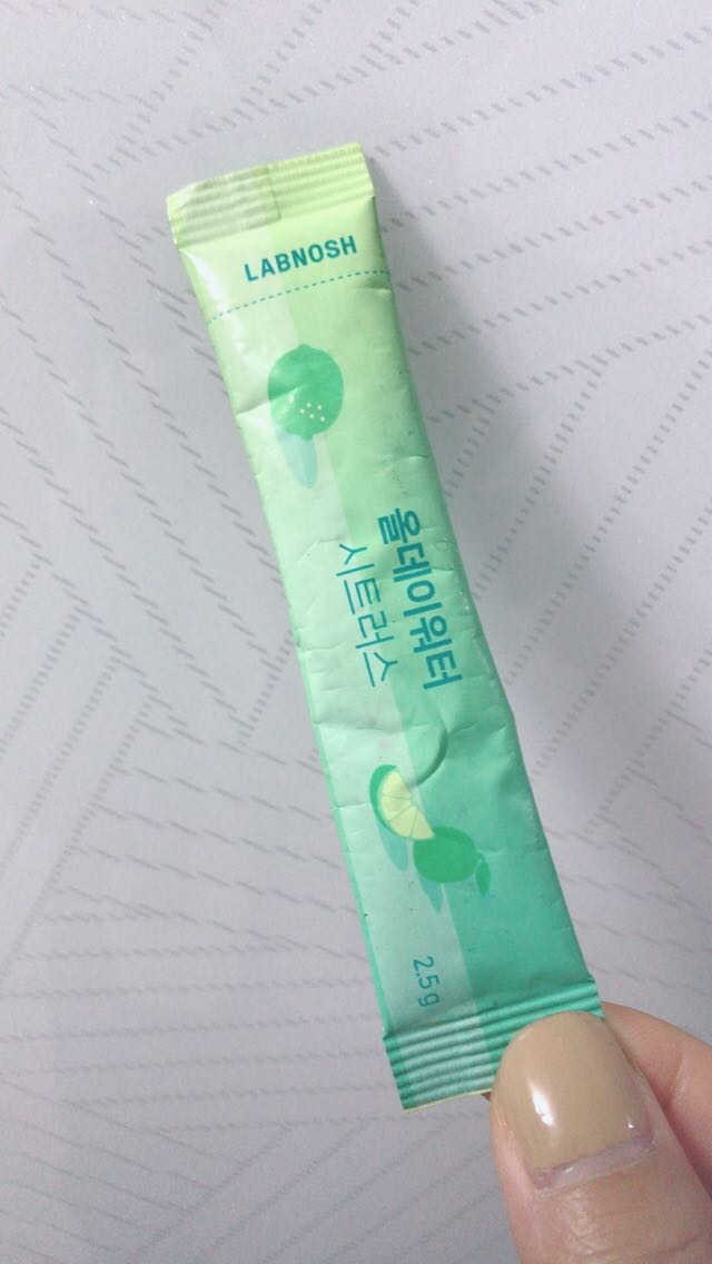 올데이워터 리뷰 사진