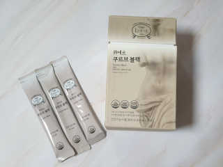 [하우투잇] 뤼에르 쿠르브 블랙 10ml x 30포 총 300ml — 5점을 준 리뷰어가 2020년 3월 올린 사용 사진