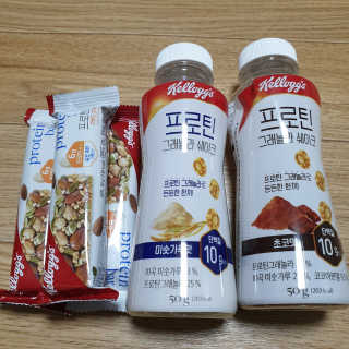 켈로그 프로틴바 멀티팩+프로틴 그래놀라 쉐이크 2종 — 4점을 준 리뷰어가 2020년 1월 올린 사용 사진
