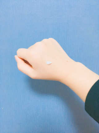딜라잇18 아이.유 화이트닝크림 — 4점을 준 리뷰어가 2016년 12월 올린 사용 사진