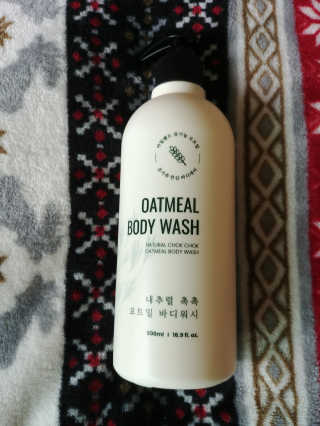 (주)에네스티 내추럴 촉촉  오트밀 바디워시 500ml — 5점을 준 리뷰어가 2019년 8월 올린 사용 사진