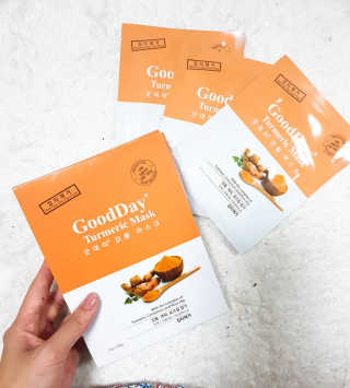 GoodDay Skincare GoodDay 강황 마스크 — 4점을 준 리뷰어가 2019년 6월 올린 사용 사진