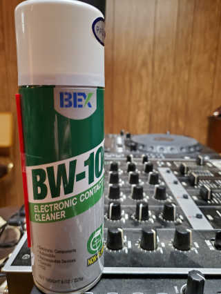 BW-100, 전자 접점 클리너 — 5점을 준 리뷰어가 2019년 8월 올린 사용 사진