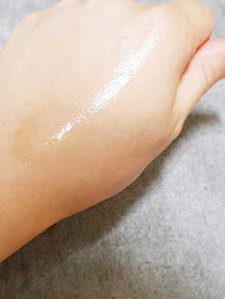 보타니티 [홍]조[진]정[결]케어 플라본 세럼 — 4.67점을 준 리뷰어가 2018년 5월 올린 사용 사진