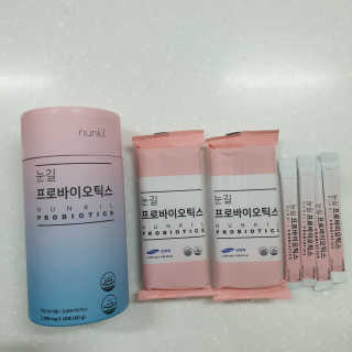 눈길 프로바이오틱스 눈길 콜라겐 프로바이오틱스 — 4점을 준 리뷰어가 2019년 11월 올린 사용 사진
