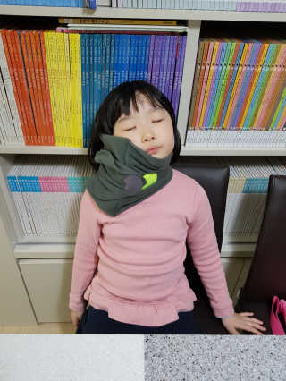 내 목을 편안하게~ 더 편한 필모아 닥터 목배게 — 5점을 준 리뷰어가 2018년 3월 올린 사용 사진