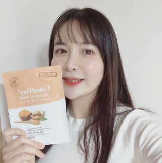 GoodDay Skincare GoodDay 강황 마스크 — 5점을 준 리뷰어가 2020년 2월 올린 사용 사진