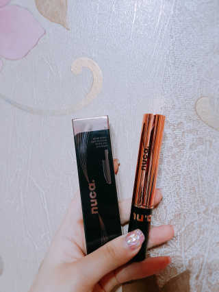 누카 nuca fix-me long and curl mascara — 5점을 준 리뷰어가 2018년 5월 올린 사용 사진