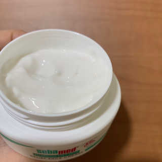 세바메드 우레아 수분폭탄크림 50ml — 5점을 준 리뷰어가 2019년 10월 올린 사용 사진