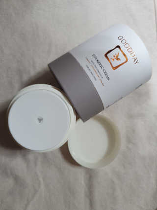 GoodDay Skincare GoodDay 강황크림 50g — 5점을 준 리뷰어가 2020년 2월 올린 사용 사진