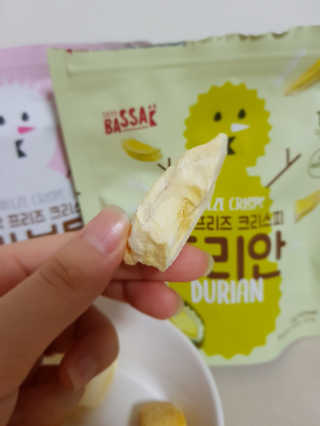 BASSAK 바삭 프리즈 크리스피 3종 — 4점을 준 리뷰어가 2020년 2월 올린 사용 사진