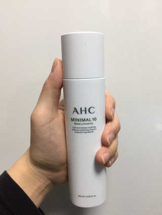 AHC 에이 에이치 씨 미니멀 10 워터리 에센스 — 1점을 준 리뷰어가 2018년 11월 올린 사용 사진