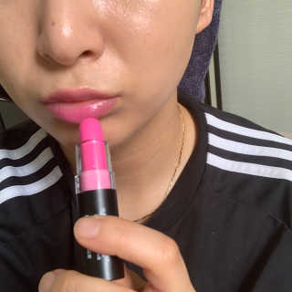 지고트 로맨틱 키스 립스틱 — 5점을 준 리뷰어가 2019년 7월 올린 사용 사진