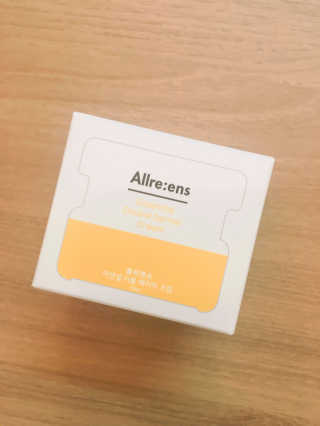 올리엔스 이센셜 더블 베리어 크림 [속 건조 장벽크림] — 4점을 준 리뷰어가 2017년 5월 올린 사용 사진