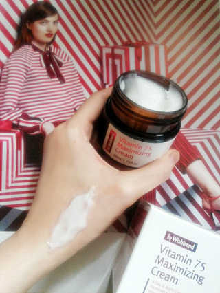 바이 위시트랜드 VITAMIN 75 CREAM — 4점을 준 리뷰어가 2017년 4월 올린 사용 사진