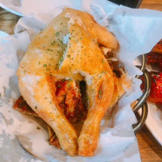 전설의옛날통닭 [전설의 옛날통닭] 자유롭게 메뉴 내 21000원 이용권. — 3.5점을 준 리뷰어가 2019년 7월 올린 사용 사진
