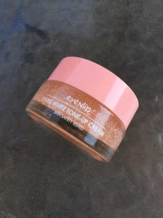 BeautyNetKorea Pure White Tone-Up Cream — 1.17점을 준 리뷰어가 2017년 9월 올린 사용 사진