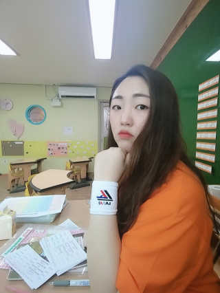 라카이 리스트 밴드 KR — 5점을 준 리뷰어가 2019년 6월 올린 사용 사진