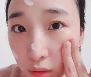 오지아이 워터 밤 모이스처 크림 50ml — 5점을 준 리뷰어가 2020년 2월 올린 사용 사진