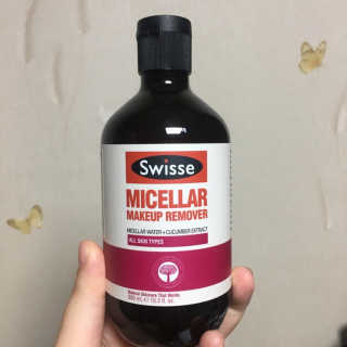 SWISSE 스위스 미셀라 메이크업 리무버 — 4점을 준 리뷰어가 2019년 12월 올린 사용 사진