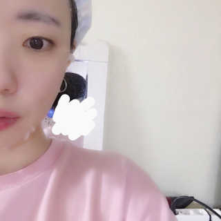 비엘리 브라이트닝&모이스처라이징 앰플 마스크 — 4.5점을 준 리뷰어가 2016년 12월 올린 사용 사진