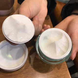 킴앤추 (KIM&CHOO) 아웃오브서울 트루 리바이탈라이징 크림 — 2점을 준 리뷰어가 2017년 2월 올린 사용 사진