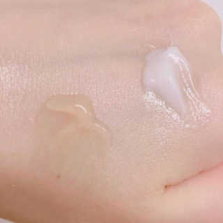 토니모리 프롬 강화 맑은 약쑥 두 겹 진정 크림 — 4.5점을 준 리뷰어가 2019년 9월 올린 사용 사진