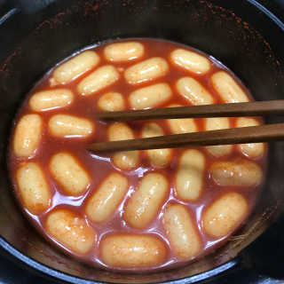 미쓰리떡볶이 just 10 min 패키지 — 4.67점을 준 리뷰어가 2018년 5월 올린 사용 사진