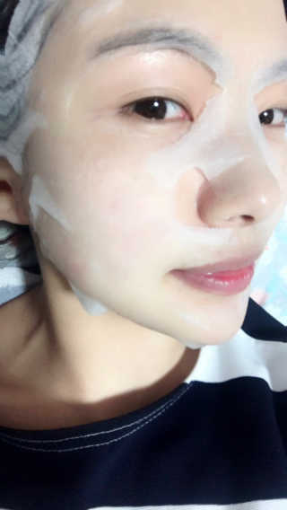 닥터웰메이드 수분왕 — 4.17점을 준 리뷰어가 2018년 5월 올린 사용 사진