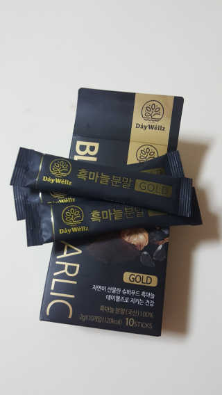 데이웰즈 흑마늘분말골드 — 5점을 준 리뷰어가 2017년 10월 올린 사용 사진