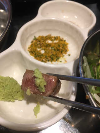 [돼지삼촌]특수부위 한판or이베리코 커플세트 중 택 1 — 5점을 준 리뷰어가 2019년 2월 올린 사용 사진