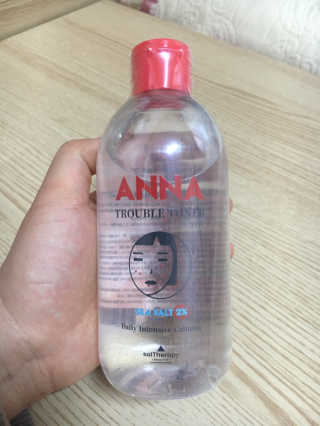 솔테라피 안나 트러블 토너 300ml — 4.5점을 준 리뷰어가 2019년 4월 올린 사용 사진