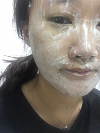 페어아크네 크리미폼 페어아크네 크리미 폼 — 4점을 준 리뷰어가 2019년 8월 올린 사용 사진