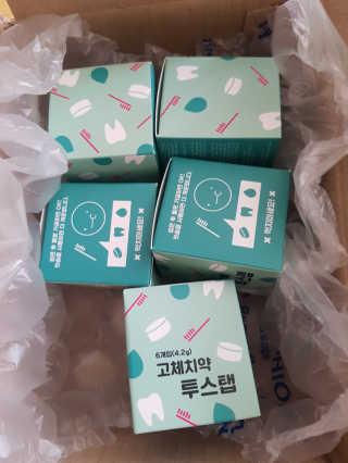솔테라피 씹는 고체치약 투스탭 스파클레몬 6정 x 5박스 — 5점을 준 리뷰어가 2019년 5월 올린 사용 사진