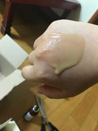 보타니티 [홍]조[진]정[결]케어 플라본 세럼 — 5점을 준 리뷰어가 2018년 5월 올린 사용 사진