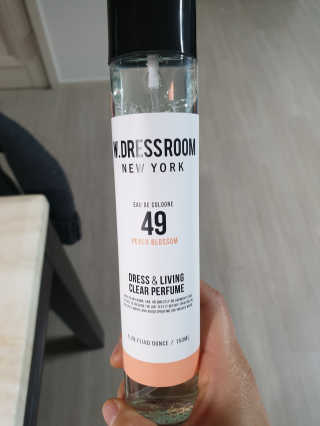 더블유드레스룸 드레스퍼퓸 150ml — 5점을 준 리뷰어가 2018년 11월 올린 사용 사진