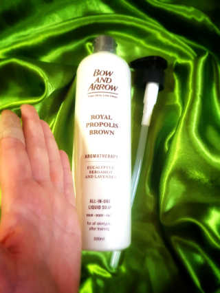 보우앤애로우 아로마테라피 올인원 리퀴드 솝 - 브라운  500ml — 5점을 준 리뷰어가 2019년 12월 올린 사용 사진