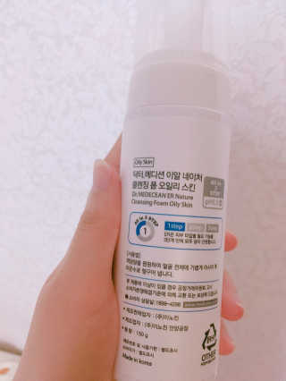 Dr.메디션 ER 네이처 클렌징폼- 오일리스킨용 — 3.67점을 준 리뷰어가 2018년 7월 올린 사용 사진