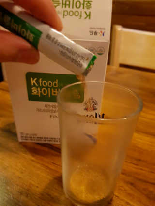 두루원 똥기사의 Kfood 화이버슬림 — 5점을 준 리뷰어가 2018년 11월 올린 사용 사진