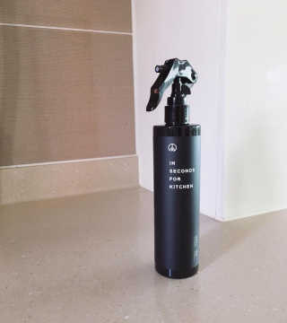 PEACE MOMENT 피스모먼트 인세컨즈포키친 320mL 천연살균소독제 — 5점을 준 리뷰어가 2018년 10월 올린 사용 사진