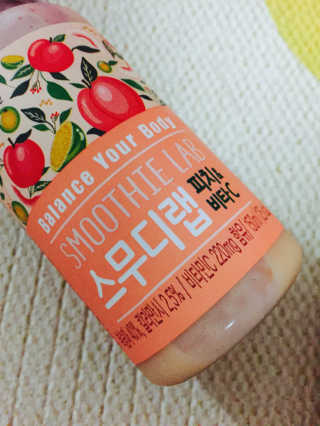 풀무원 스무디랩 피치&비타 — 3.67점을 준 리뷰어가 2017년 11월 올린 사용 사진