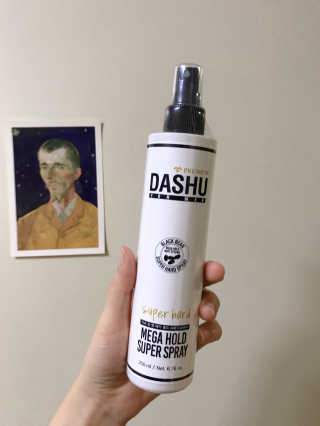 다슈코리아 다슈 포 맨 프리미엄 메가 홀드 슈퍼 스프레이 250ml — 4점을 준 리뷰어가 2019년 3월 올린 사용 사진