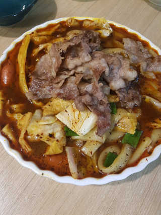 식스레시피 마라떡볶이 쿠킹박스 2인분 — 5점을 준 리뷰어가 2019년 7월 올린 사용 사진