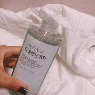 (주)에네스티 그린 티트리 딥 클렌징 워터 300ml — 5점을 준 리뷰어가 2019년 11월 올린 사용 사진