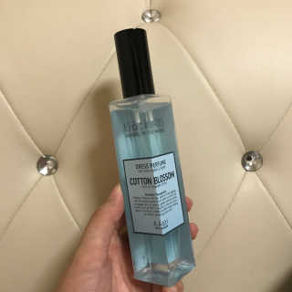 어파티 드레스퍼퓸 120ml 코튼블러썸 — 4.67점을 준 리뷰어가 2018년 8월 올린 사용 사진