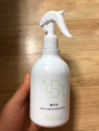 그린그램 베이직 뿌리는 살균 소독제 살균소독수 — 4점을 준 리뷰어가 2020년 3월 올린 사용 사진